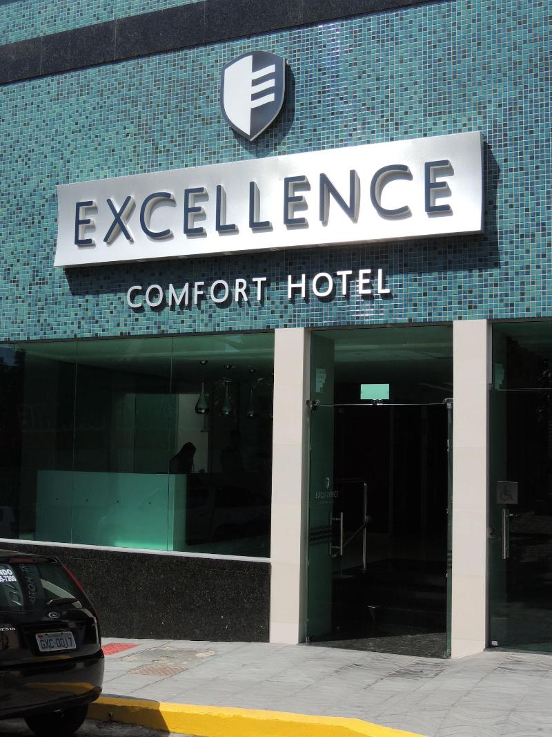 Excellence Comfort Hotel image