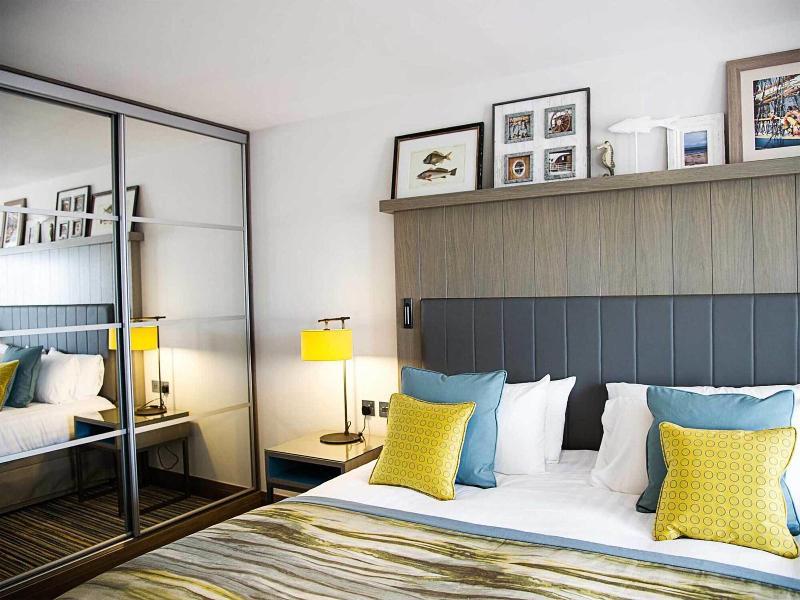 The Waterside Hotel image