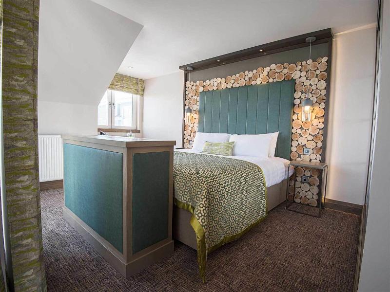 The Waterside Hotel image