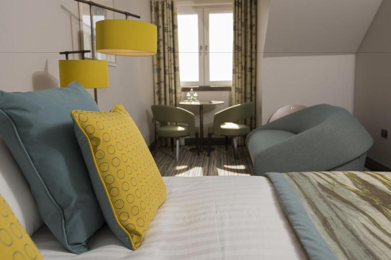 The Waterside Hotel image