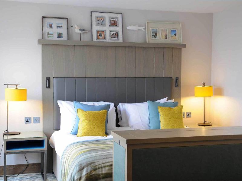 The Waterside Hotel image