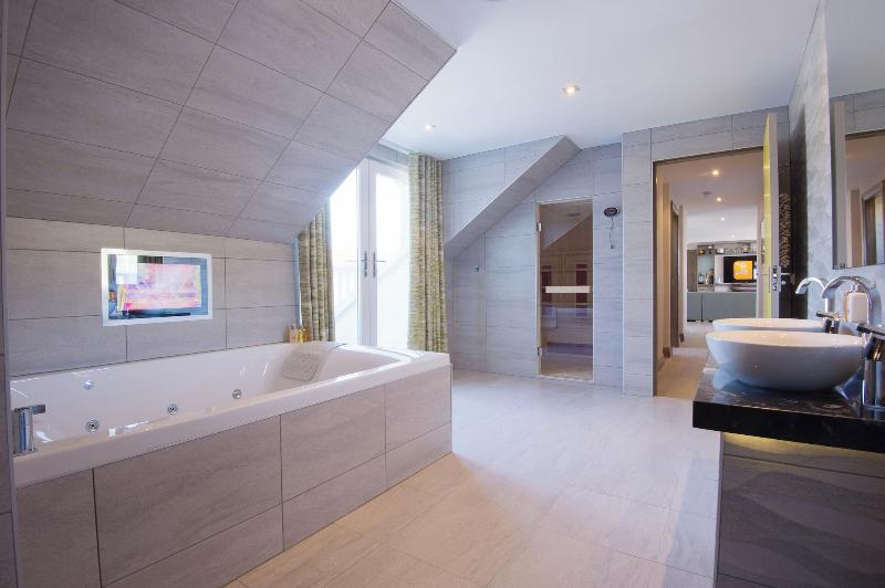 The Waterside Hotel image