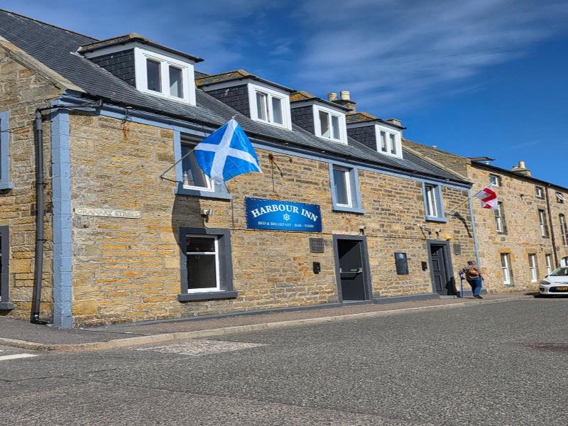 The Harbour Inn — general view