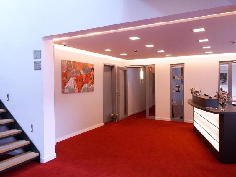 Kino - Hotel Meyer image