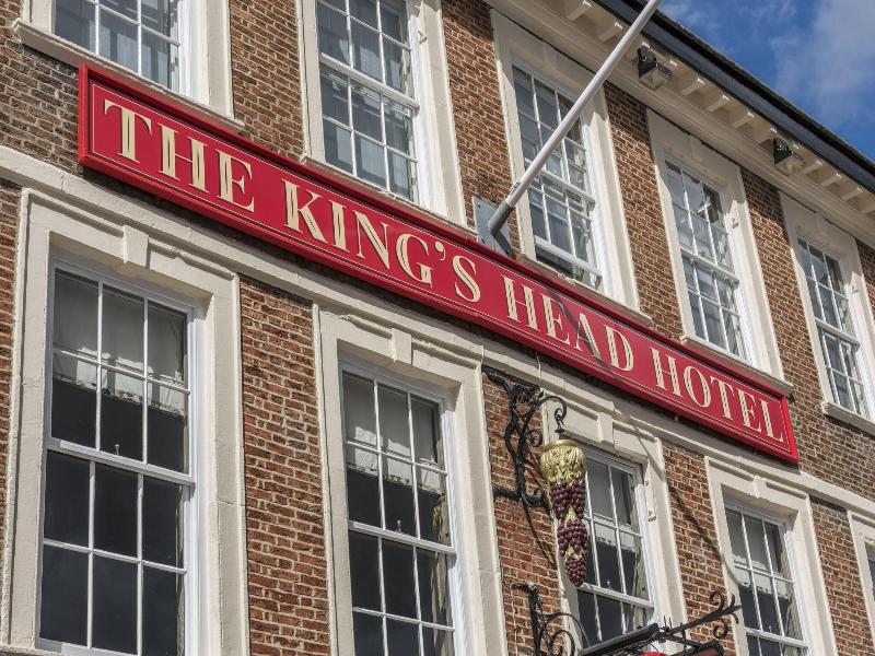 The Kings Head Hotel image