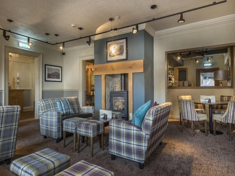 The Kings Head Hotel image