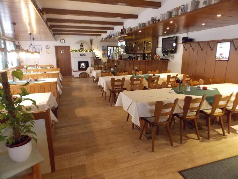 Gasthaus Pension Rezatgrund image