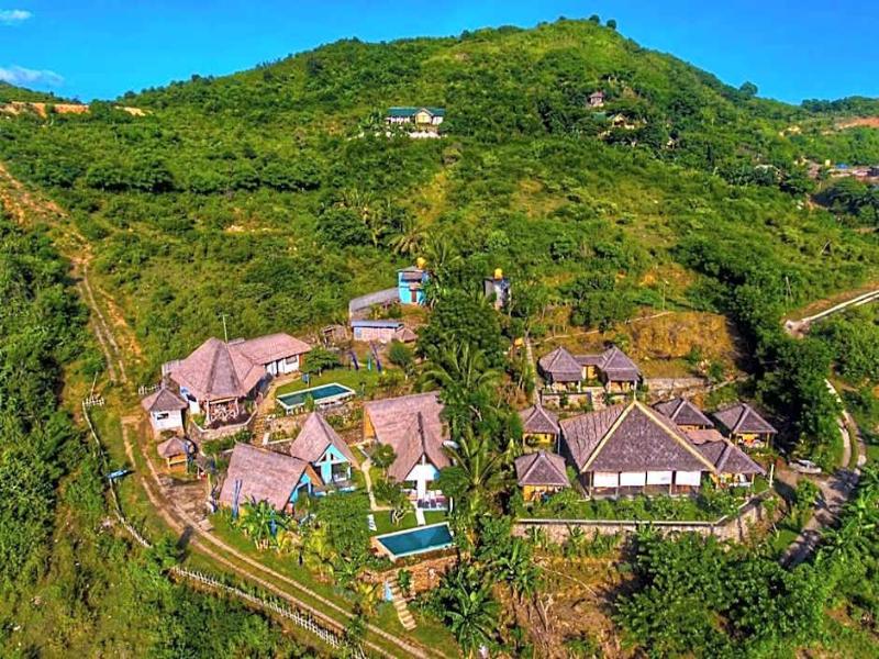 Blue Monkey Villas Resort & Ocean View image