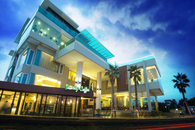 The Beverly Hills image