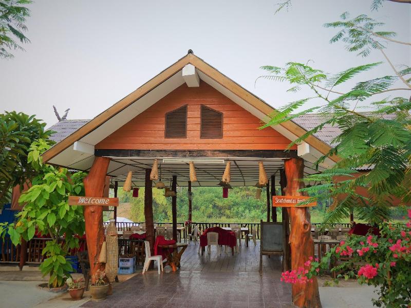 Sisatchanalai Heritage & Resort image