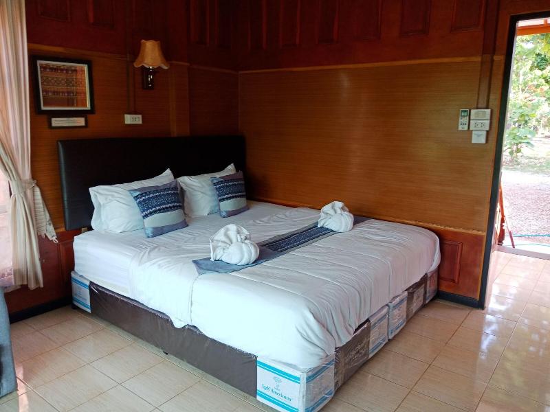 Sisatchanalai Heritage & Resort image