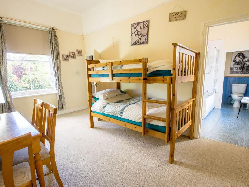 Glendower House Apartments image