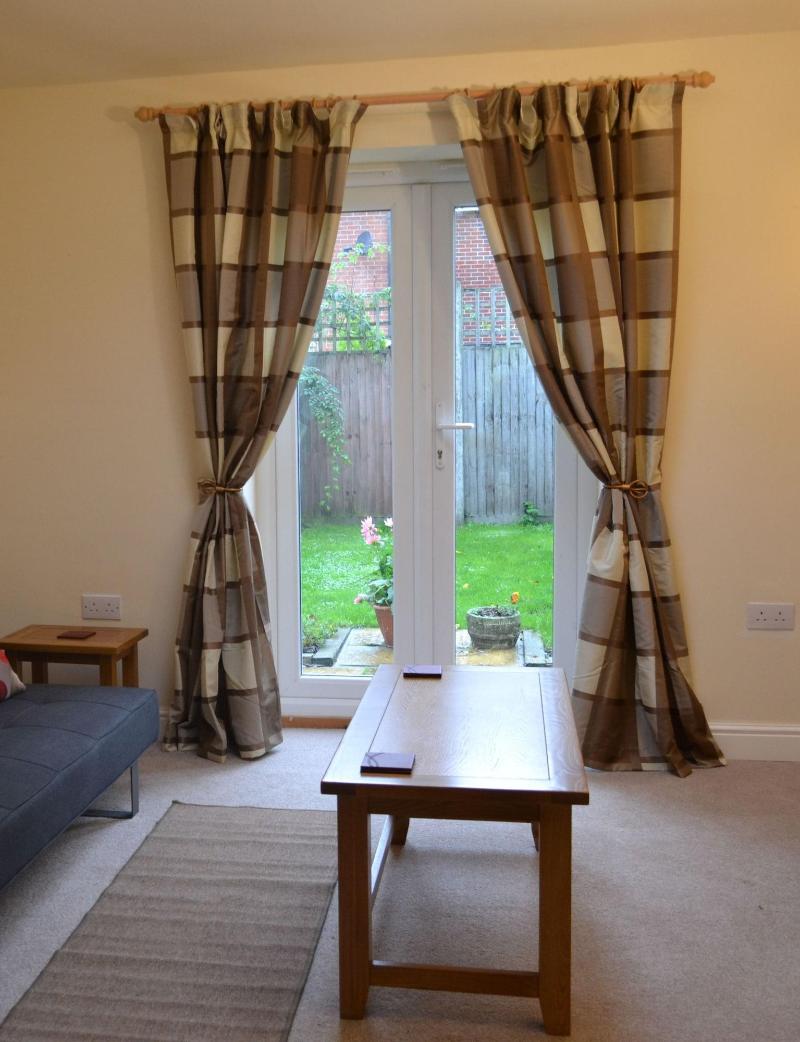 Glendower House Apartments image
