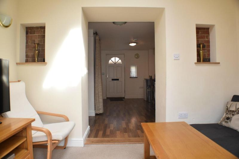 Glendower House Apartments image