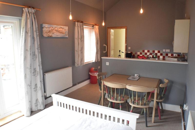 Glendower House Apartments image