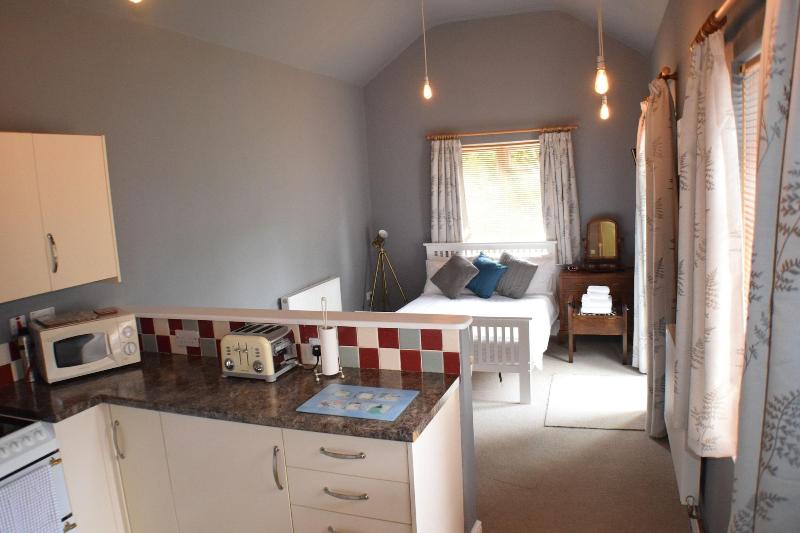 Glendower House Apartments image