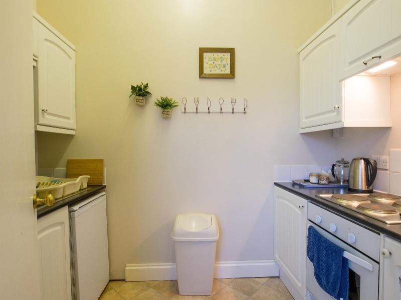 Glendower House Apartments image