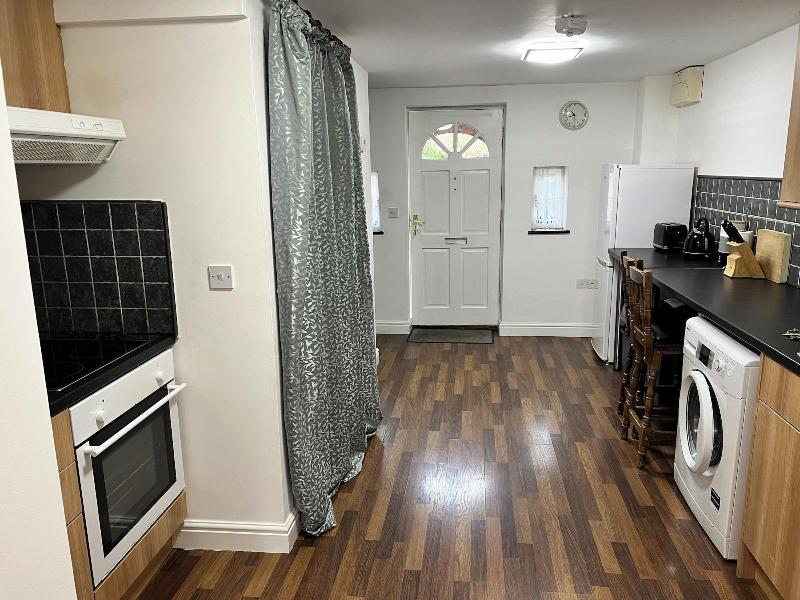 Glendower House Apartments image