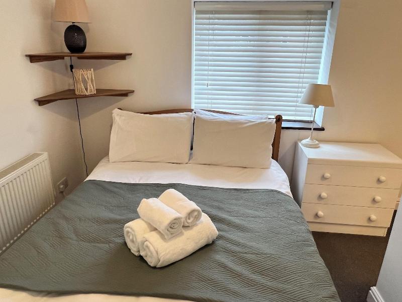 Glendower House Apartments image