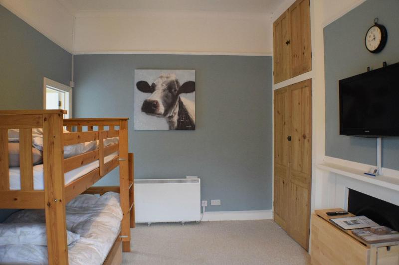 Glendower House Apartments image