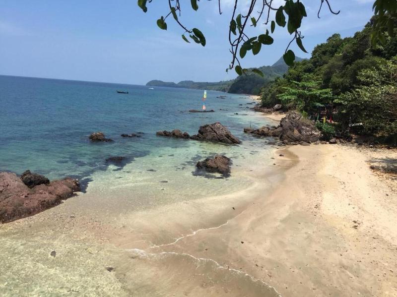 Horizon Beach Resort Koh Jum image