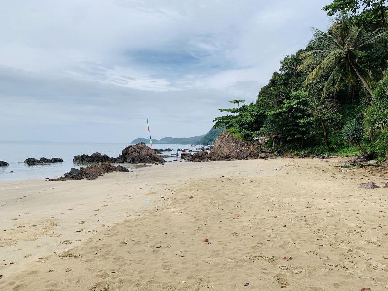 Horizon Beach Resort Koh Jum image