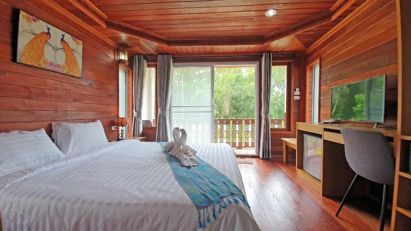 Horizon Beach Resort Koh Jum image
