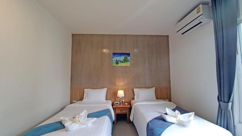 Horizon Beach Resort Koh Jum image