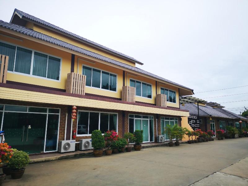 Terra Villa Resort image