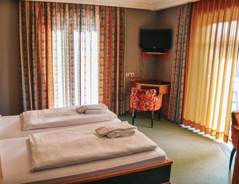 Parkhotel Schmallenberg image