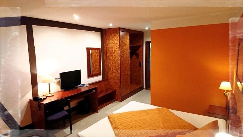 Landhotel Trampe image