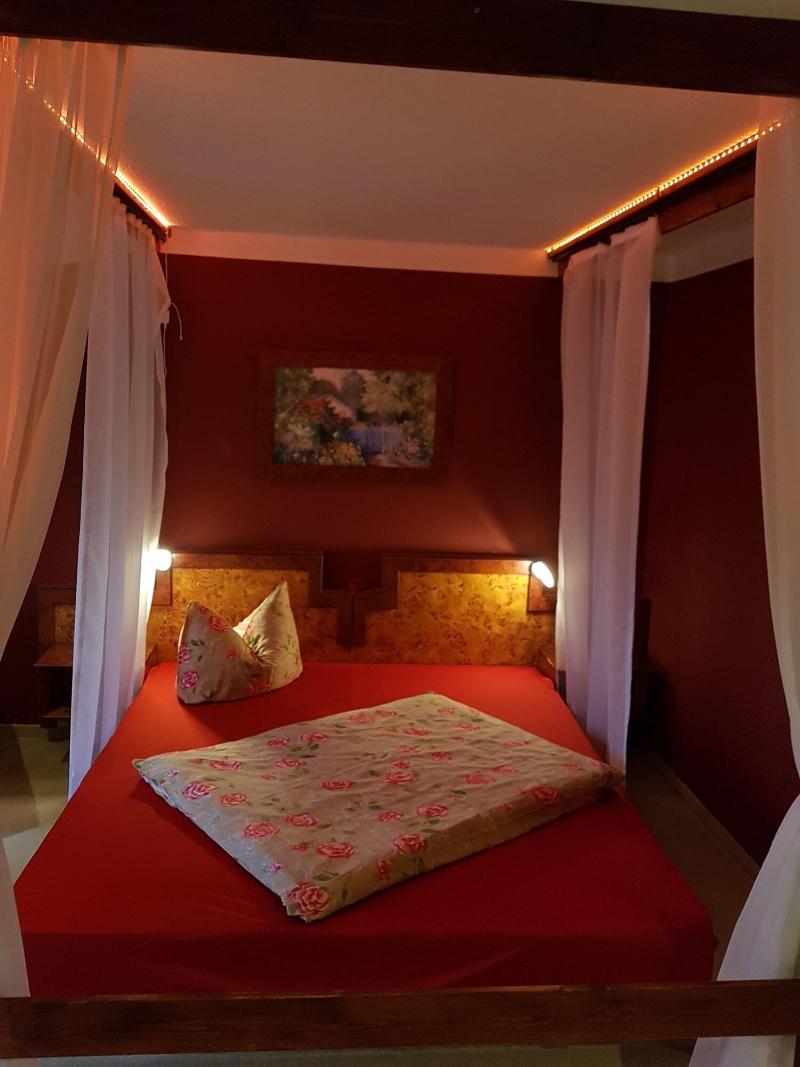 Landhotel Trampe image