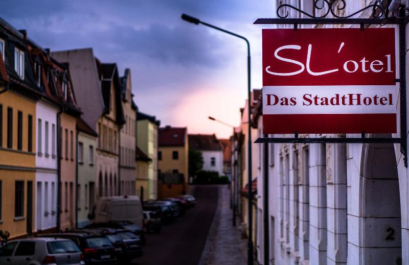SL'otel - Das StadtHotel image
