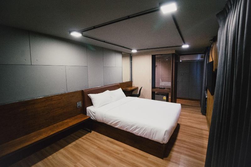 Siam One Nine Hotel image