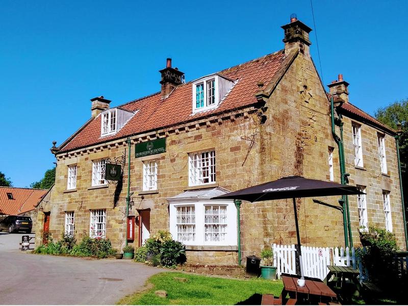 Horseshoe Hotel image