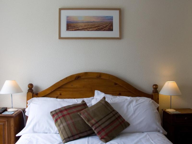 Horseshoe Hotel image