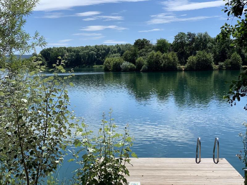 Seehotel Niedernberg - Das Dorf am See image