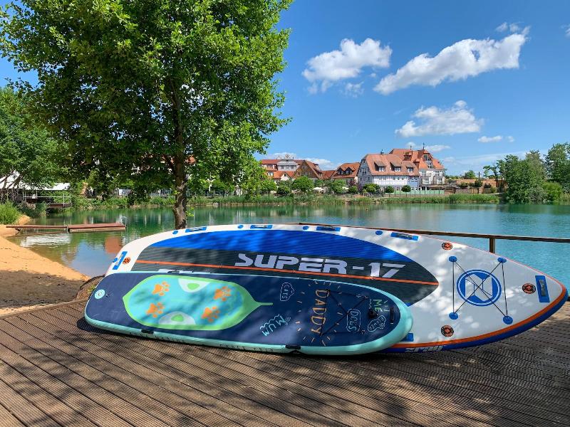 Seehotel Niedernberg - Das Dorf am See image
