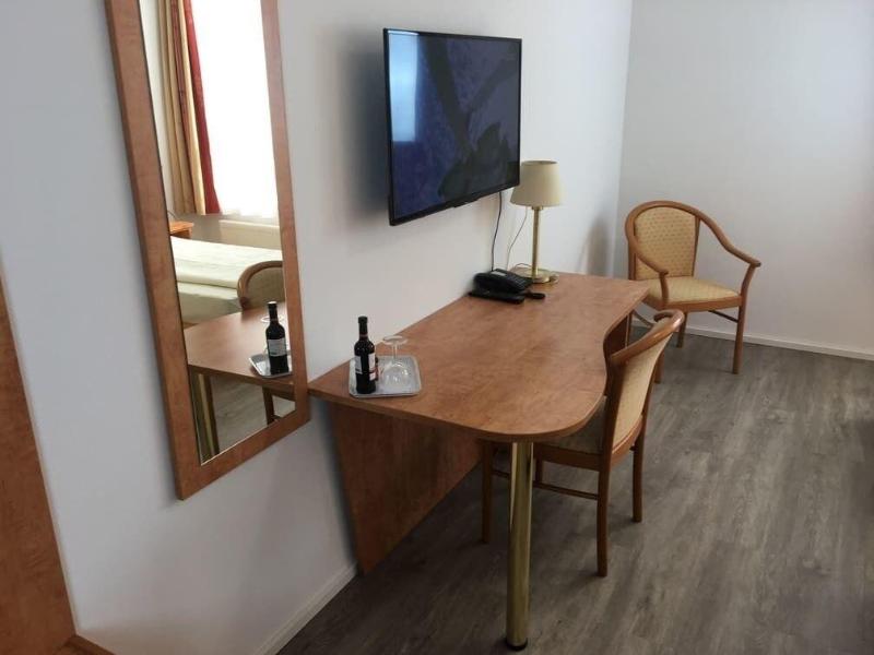 Main Kinzig Hotel Am Limes image