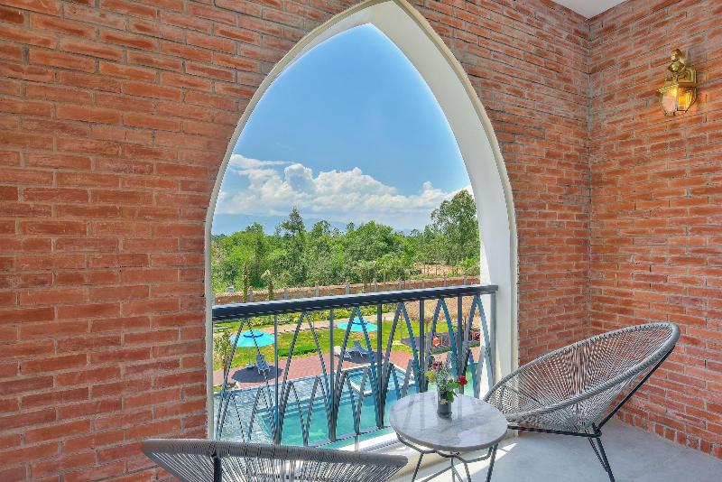 My Son Heritage Resort And Spa image