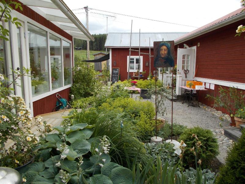 Chinova Mötesgård