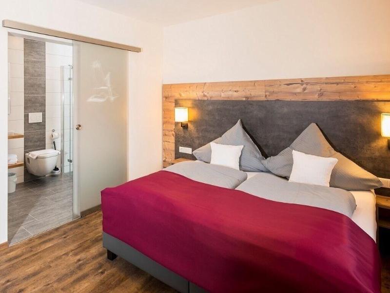 Landhotel Zum Adler image