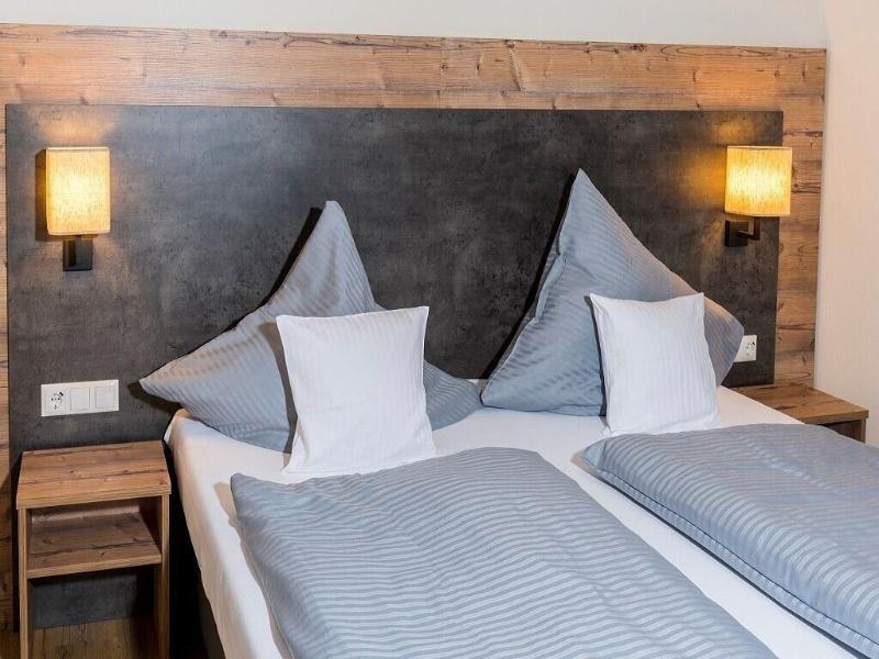 Landhotel Zum Adler image
