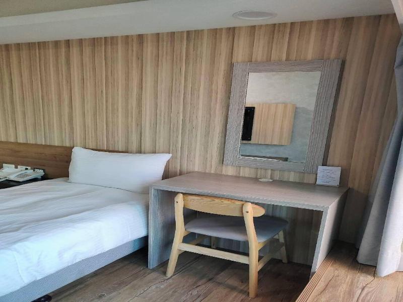 Elim Hotel image