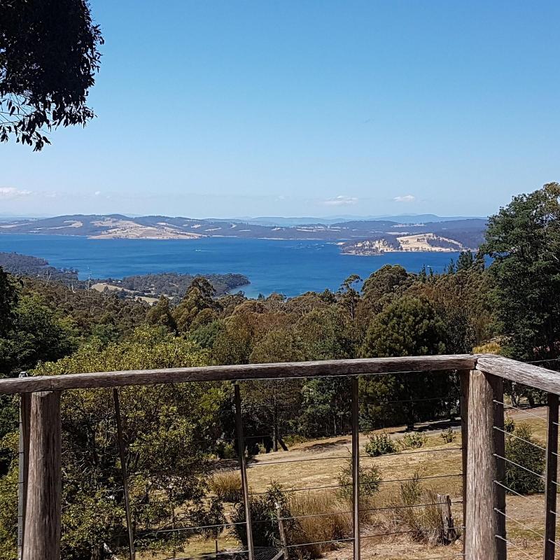 Peppermint Ridge Retreat image