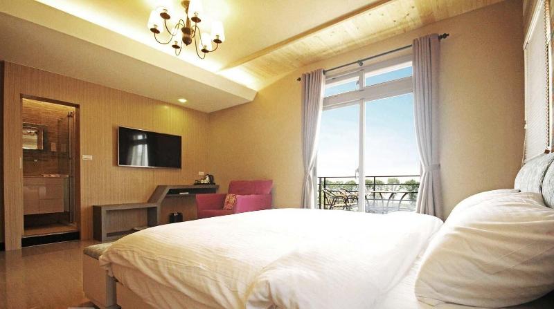 Look Villa image