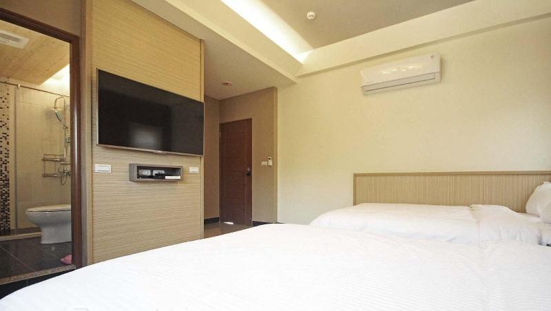 Look Villa image