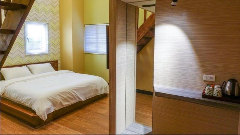 Look Villa image