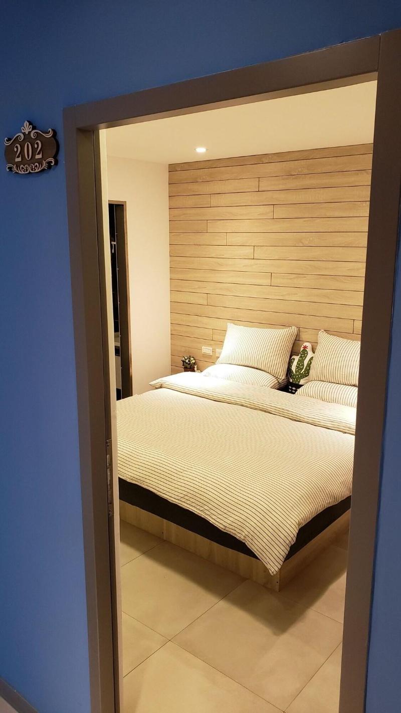 Chinya House image