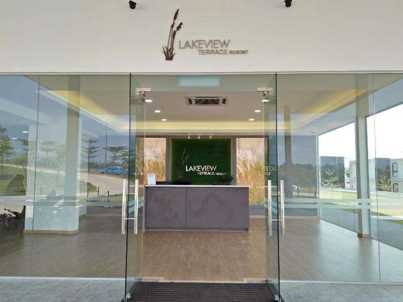 Lakeview Terrace Resort Pengerang image